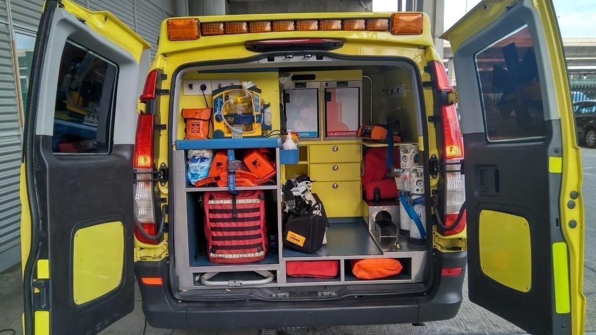 Interior de una ambulancia en una imagen de archivo.