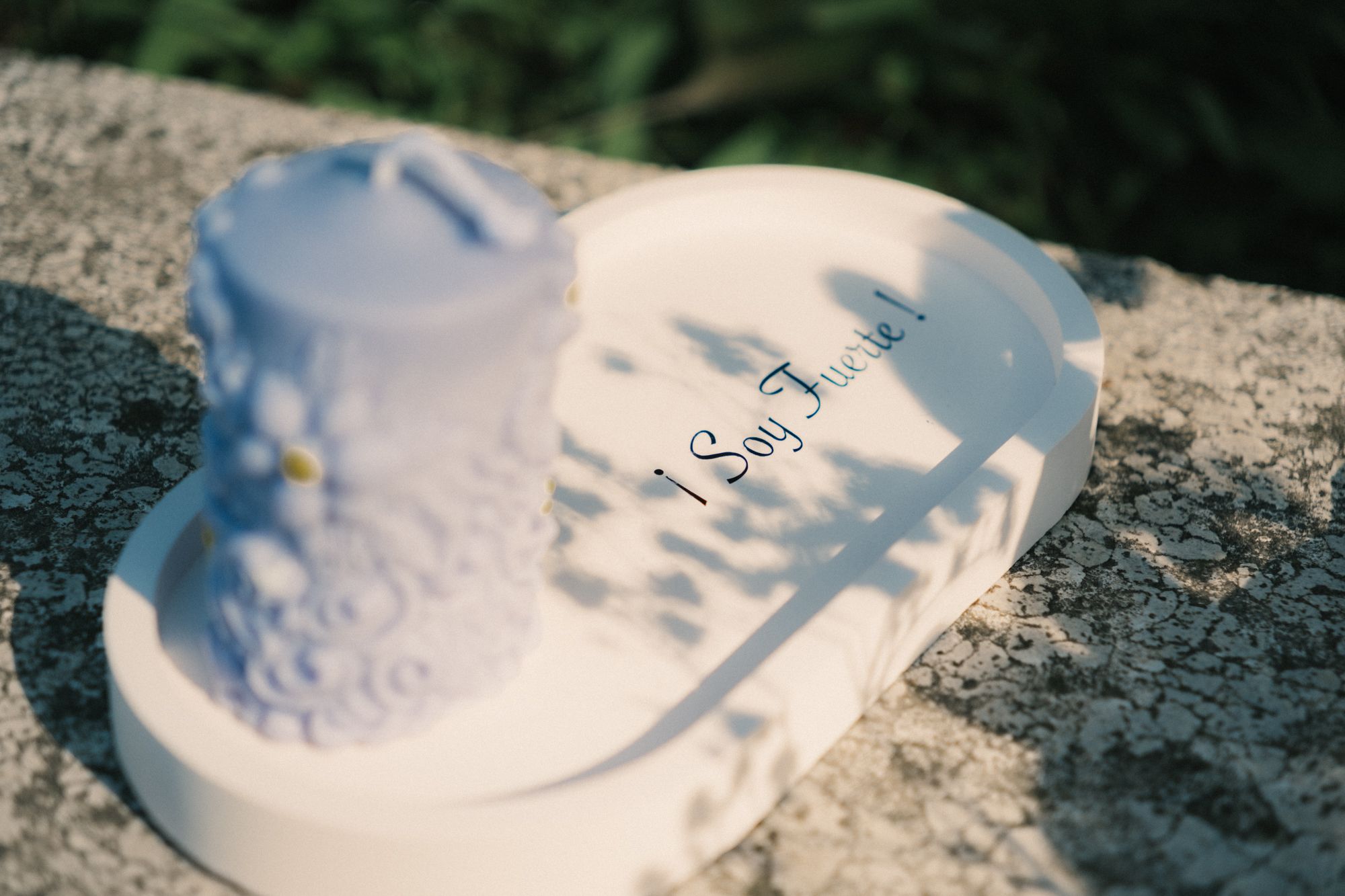 Aprendió a través de cursos y también de forma autodidacta.