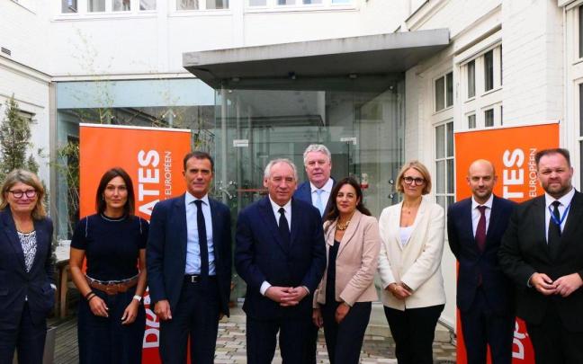 Oihane Agirregoitia ha participado en la reunión de los eurodiputados y eurodiputadas del PDE en París.