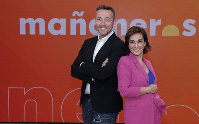 Javier Ruiz y Adela González, la nueva pareja de presentadores de ‘Mañaneros 360’ / Javier Herraez Javier Ruiz y Adela González, la nueva pareja de presentadores de ‘Mañaneros 360’