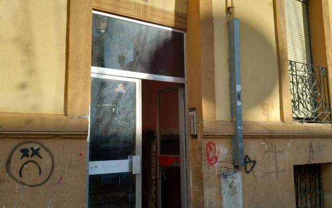 El portal en el que ocurrió la violación grupal contra las dos niñas, de 12 y 13 años.