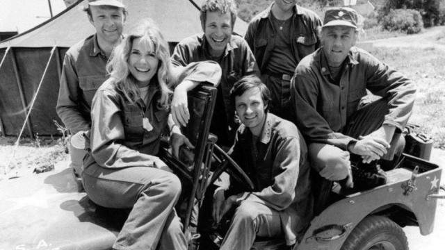 Imagen de los principales protagonistas de la serie ‘M.A.S.H.’.