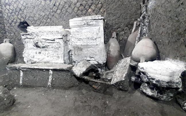 Los hallazgos de una habitación en la villa romana de Civita Giuliana, a unos 600 metros de los muros de la ciudad antigua Los hallazgos de una habitación en la villa romana de Civita Giuliana, a unos 600 metros de los muros de la ciudad antigua