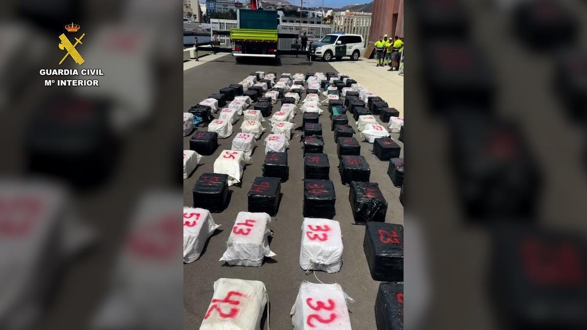 Cocaína intervenida en una narcolancha al sur de Gran Canaria.