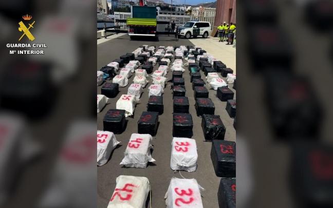 Cocaína intervenida en una narcolancha al sur de Gran Canaria.