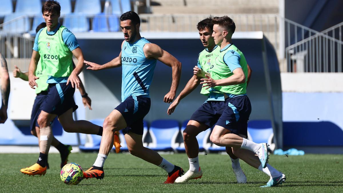 Un lance del entrenamiento en Zubieta. / REAL SOCIEDAD