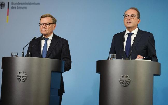 Johann Wadephul, ministro de Asuntos Exteriores de Alemania, y Alexander Dobrindt, ministro del Interior de Alemania