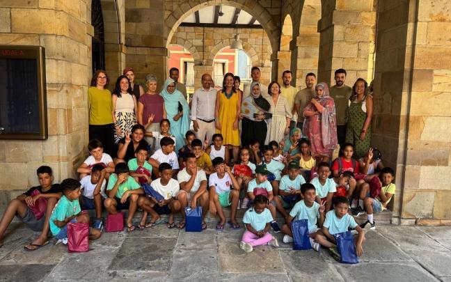 Recibimiento a los niños y niñas saharauis
