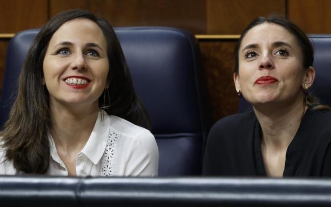 Ione Belarra e Irene Montero en el Congreso.
