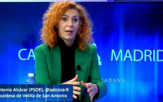 La alcaldesa de Velilla de San Antonio, Antonia Alcázar (PSOE).