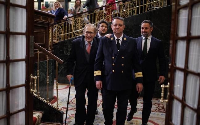 El Congreso rechazará este miércoles la segunda moción de Vox y a Tamames como candidato. El Congreso rechazará este miércoles la segunda moción de Vox y a Tamames como candidato.