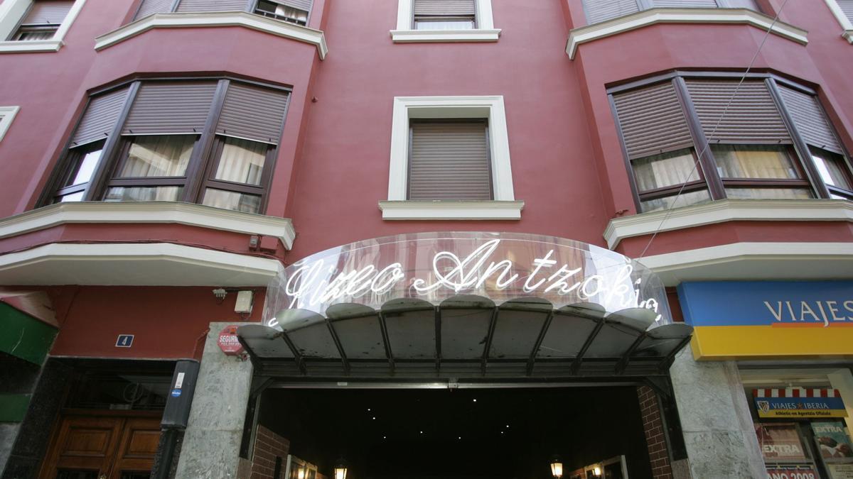 La tarjeta ofrece descuentos del 25 % en todos los espectáculost tanto del Lizeo Antzokia como en la sala Elai-Alai aretoa