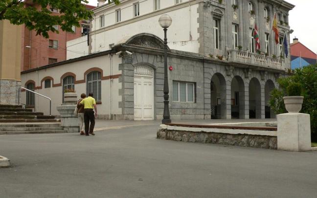 El Área de Igualdad y Acción Social junto con el Área de Cultura del Ayuntamiento de Trapagaran han sido los responsables del poner en marcha el programa de actividades. El Área de Igualdad y Acción Social junto con el Área de Cultura del Ayuntamiento de Trapagaran han sido los responsables del poner en marcha el programa de actividades.