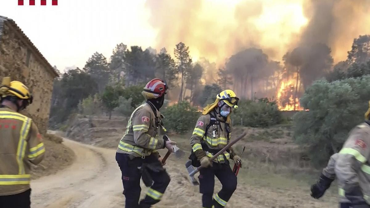 Imágenes de los incendios que están activos en Catalunya