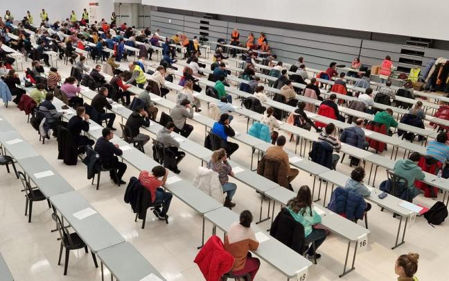 154 personas con discapacidad intelectual optan a 6 plazas de empleo público en la CAV. / IREKIA 154 personas con discapacidad intelectual optan a 6 plazas de empleo público en la CAV.