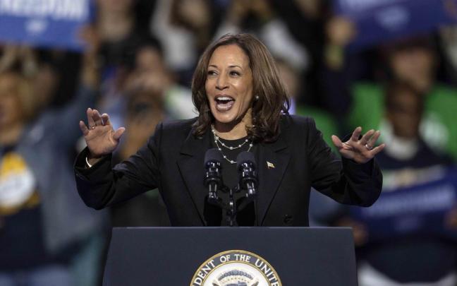 Kamala Harris durante un mitin de su campaña.