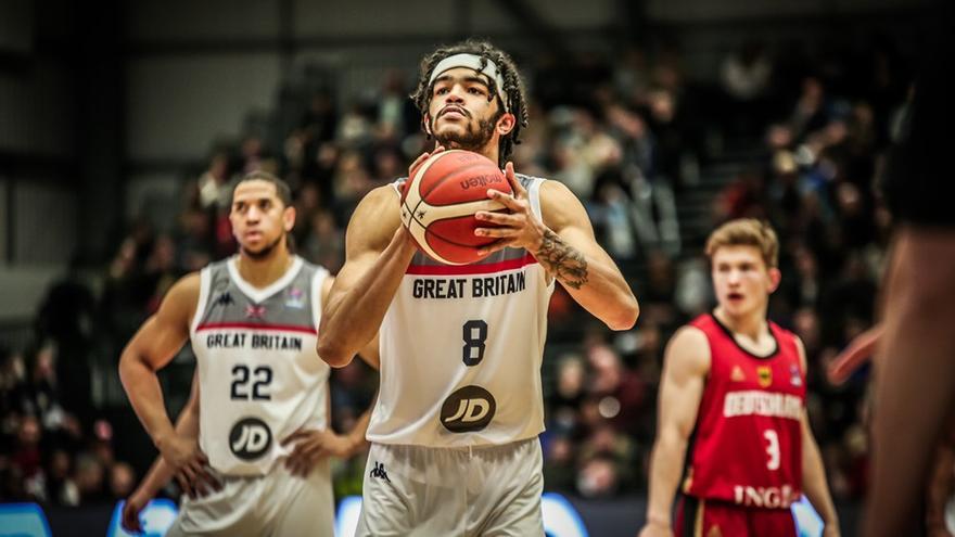 Sacha Killeya-Jones, con la selección de Gran Bretaña.