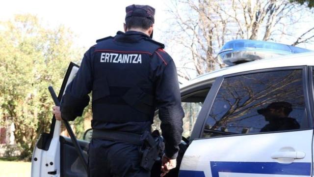Ertzaintzaren artxiboko irudia.