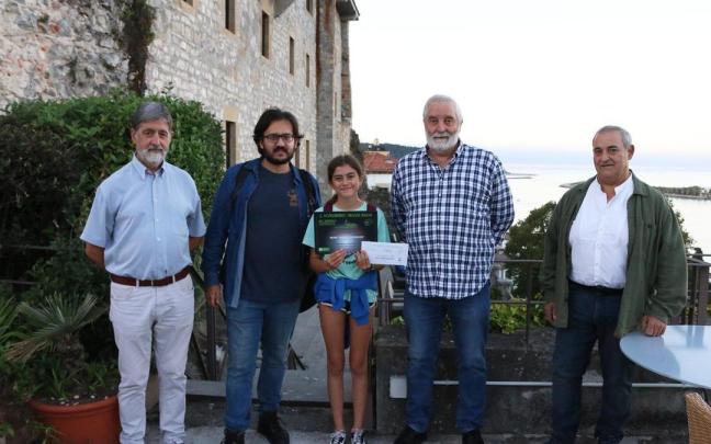 Foto de la entrega de premios de una edición previa del Rally Fotográfico de Hondarribia.