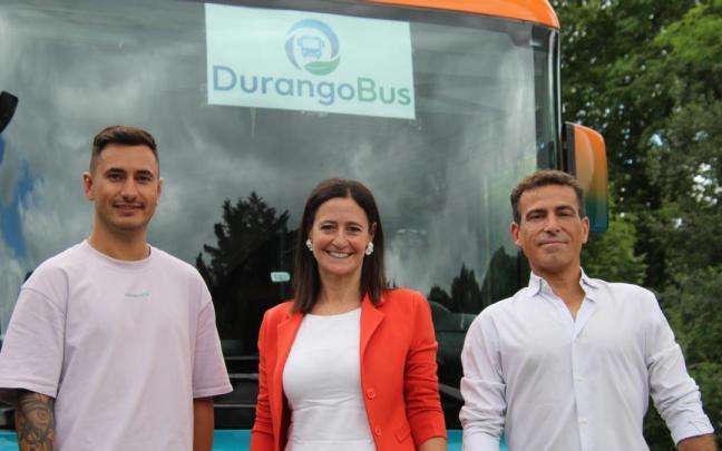Iker Txertudi, Mireia Elkoroiribe y Carlos García