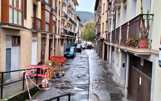 Las obras dan sus primeros pasos en Mendiko Kale.