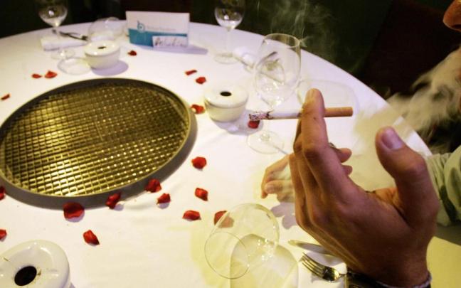 Se concienciará a la población sobre los riesgos del tabaco y sus productos asociados. / N.G. Se concienciará a la población sobre los riesgos del tabaco y sus productos asociados.