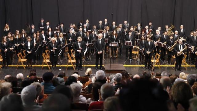 La banda de música de Bergara en un concierto. / A.D. La banda de música de Bergara en un concierto.
