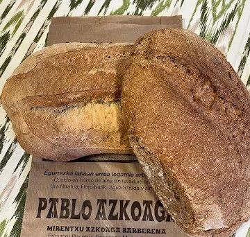 Hogazas de masa madre de la Panadería Pablo Azkoaga