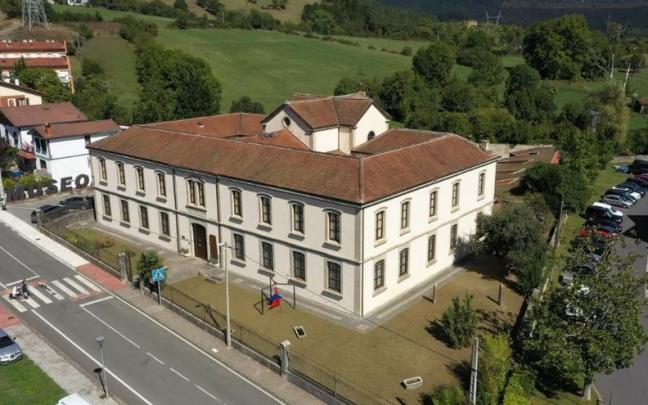 Edificio que alberga el Museo etnografico de Artziniega