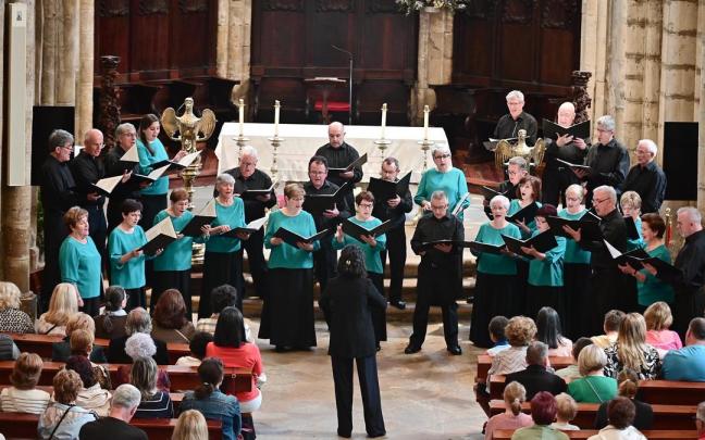 Lartaun Abesbatza en una actuación