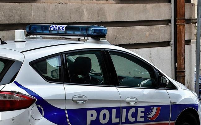 Un coche de la policía francesa.