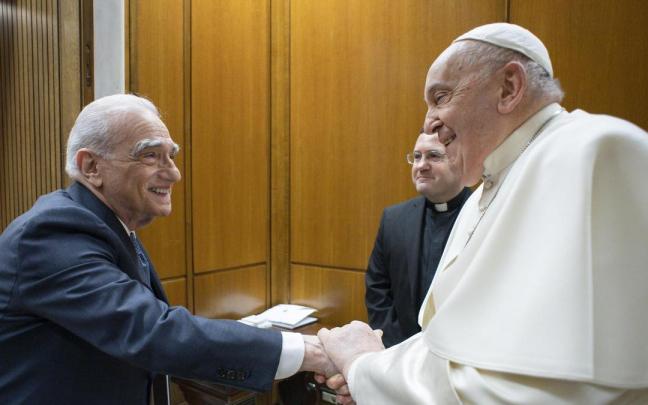 Martin Scorsese se reúne con el papa Francisco en el Vaticano. / EFE Martin Scorsese se reúne con el papa Francisco en el Vaticano.