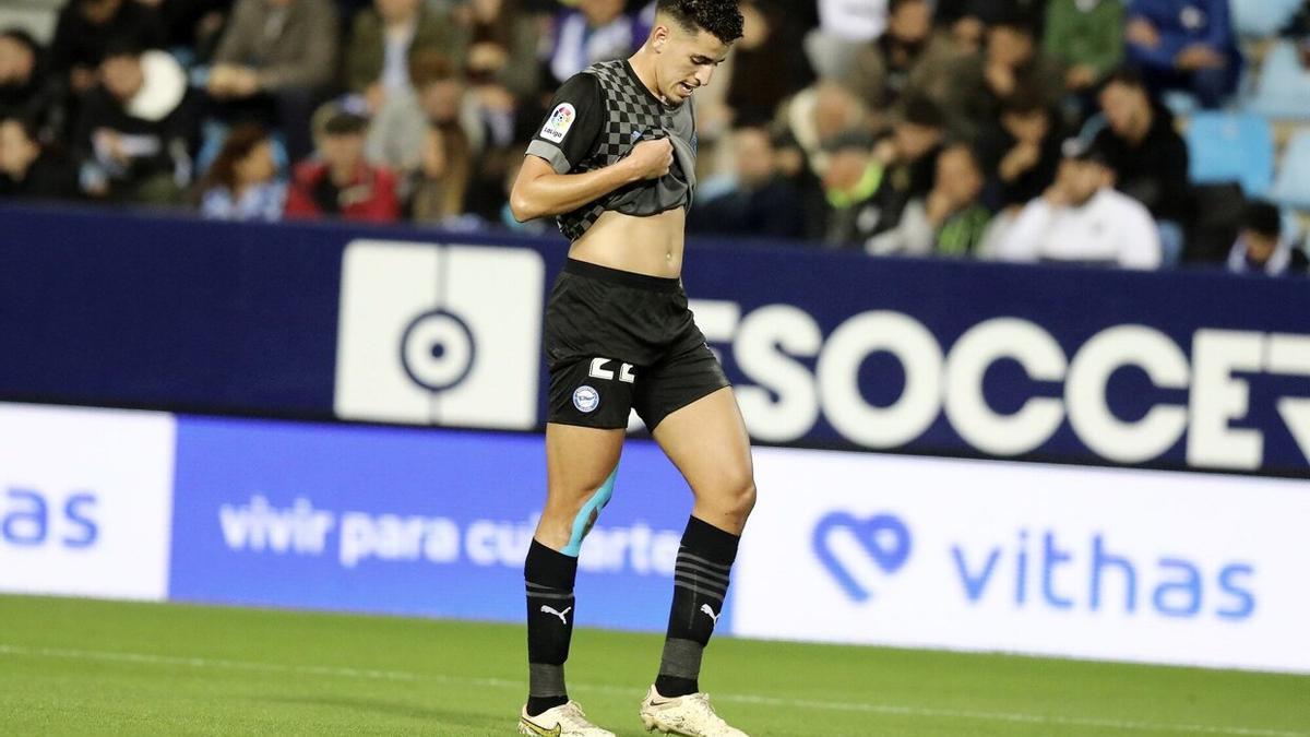 Abqar durante la última visita del Alavés a La Rosaleda, el estadio del Málaga