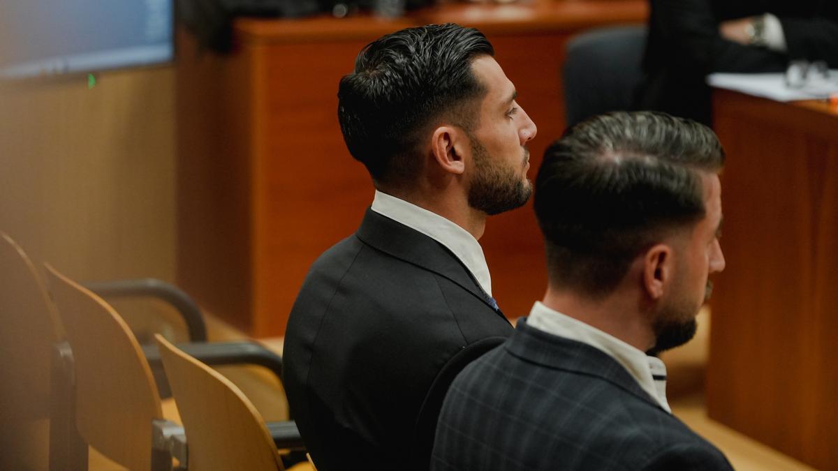 El futbolista Rafa Mir en la Audiencia Provincial de Valencia