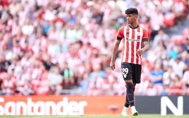 Adu Ares. Ricardo Larreina