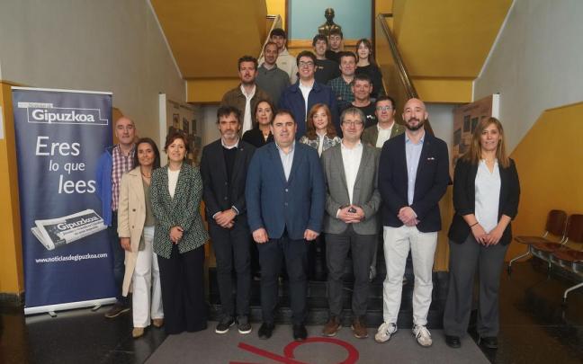 Participantes en el foto que ha tenido lugar en la Escuela Armeria de Eibar / Ruben Plaza Participantes en el foto que ha tenido lugar en la Escuela Armeria de Eibar