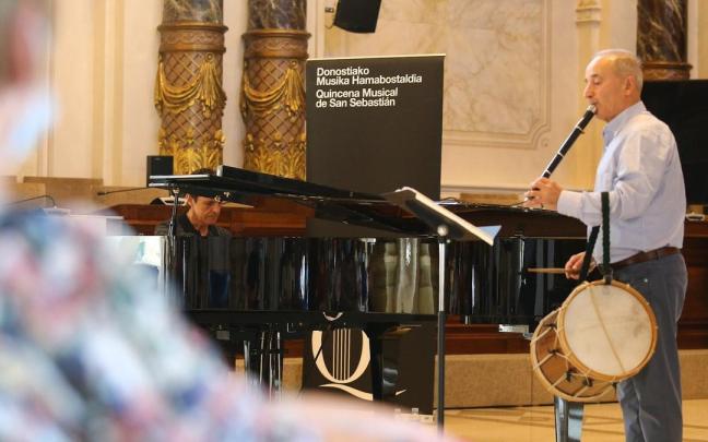 José Ignacio Ansorena protagonizará junto al organista José Antonio Pascual el concierto que tendrá como escenario a la parroquia Santa María La Real de Azkoitia el sábado.