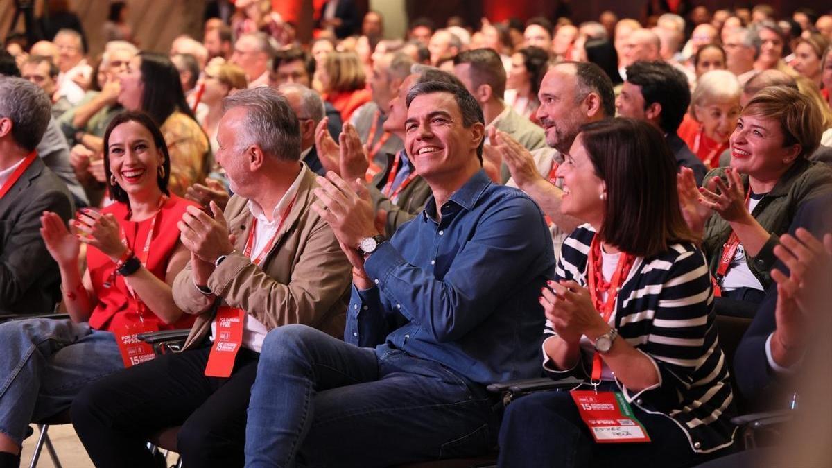 El presidente del Gobierno español y secretario general del PSOE, Pedro Sánchez, en la clausura del congreso regional del PSOE canario.