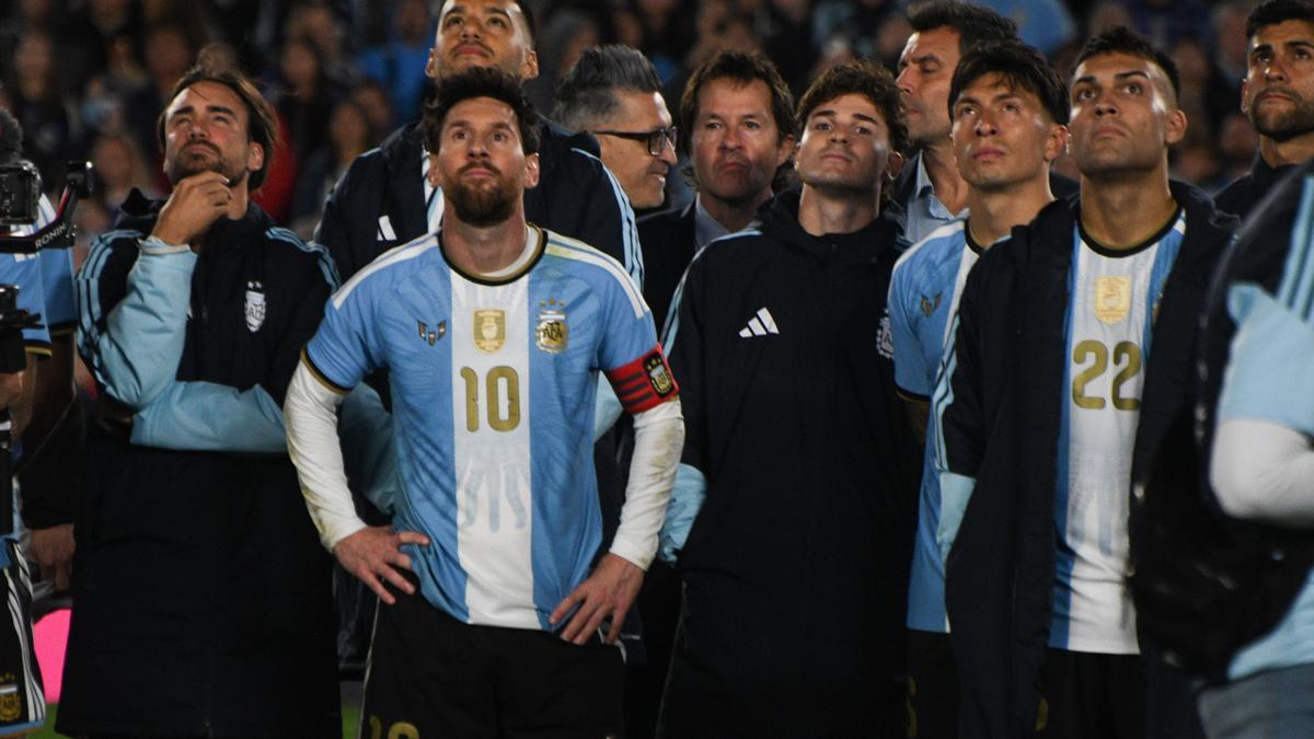 Messi juega su último partido con la selección Argentina en Buenos Aires