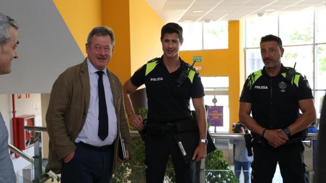 El consejero de Seguridad, Bingen Zupiria, en la reunión del foro de seguridad en Gueñes / Irekia El consejero de Seguridad, Bingen Zupiria, en la reunión del foro de seguridad en Gueñes
