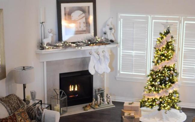 Una casa decorada en Navidad