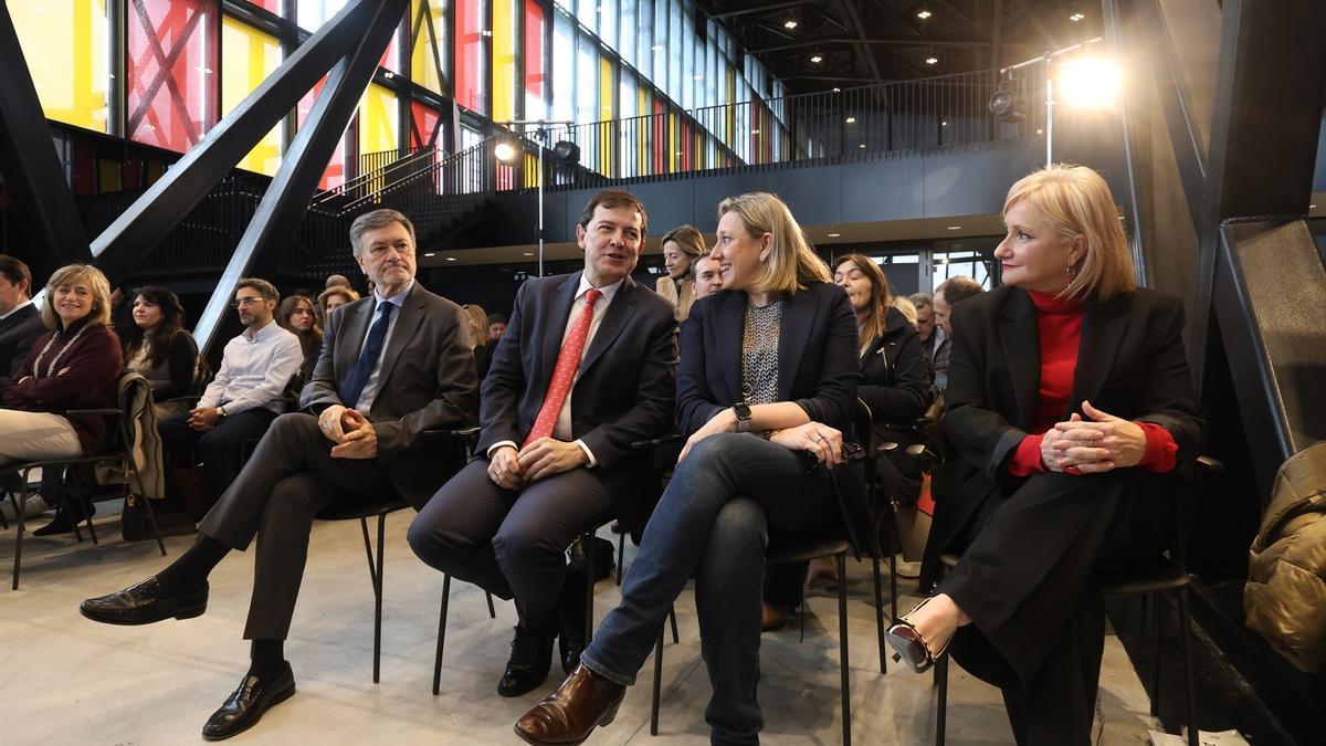 Mañueco clausura el acto de presentación del programa electoral del PPCyL.
