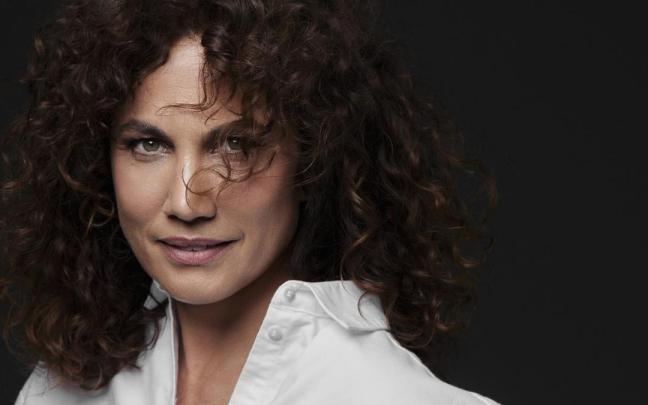 La actriz Toni Acosta ha estrenado ‘A una isla de ti ‘.	[Fotografía: Carlos Villarejo]