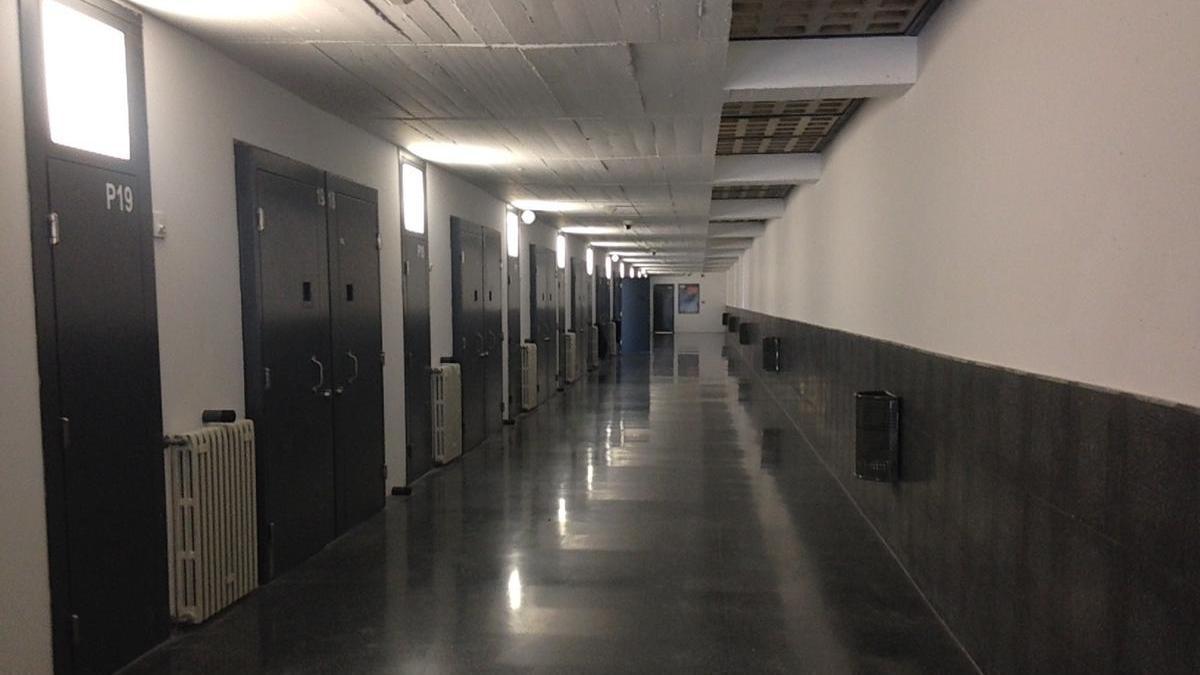 Interior de la cárcel de Mas d'Enric, en Tarragona.