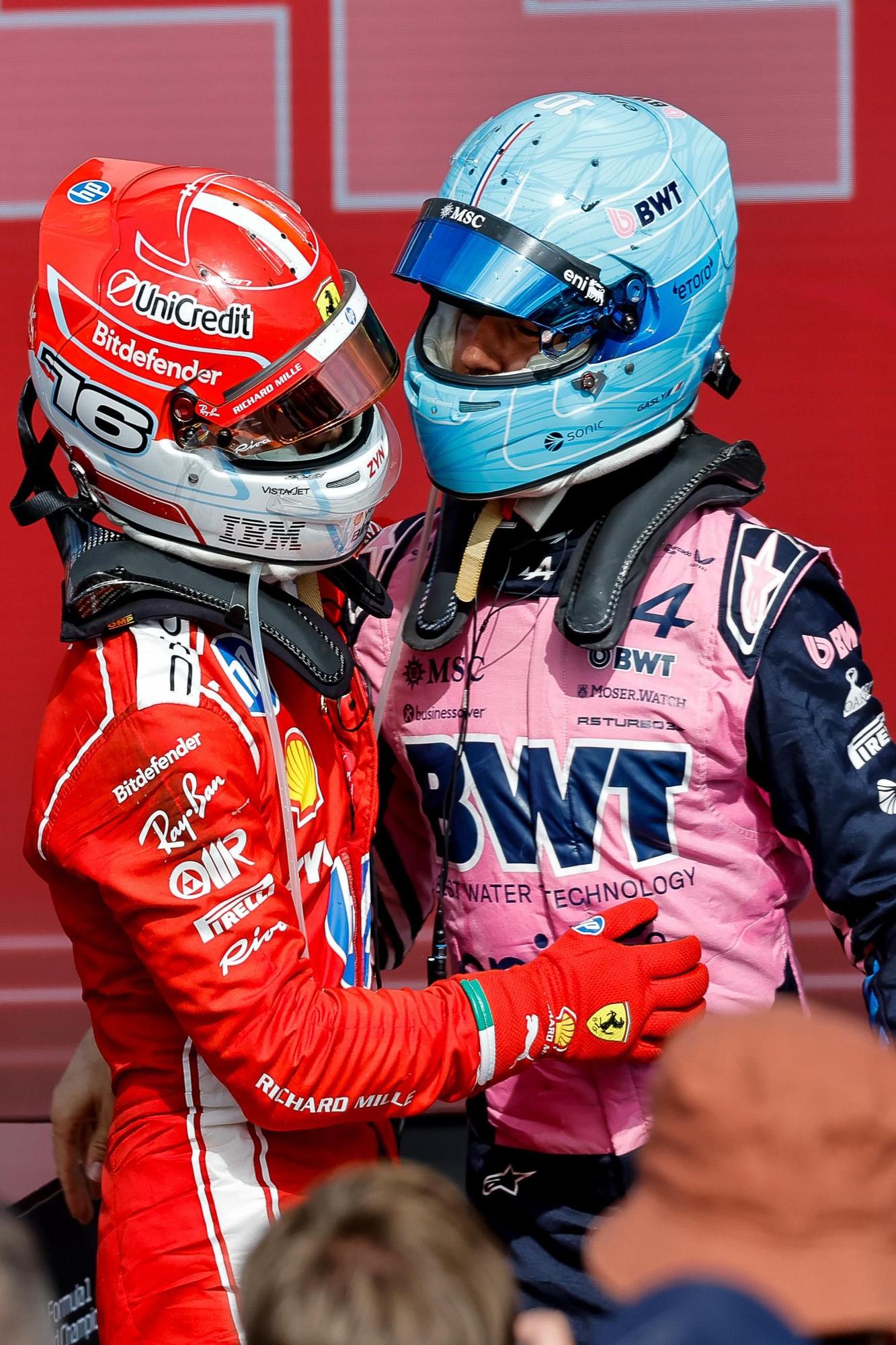 Charles Leclerc y Pierre Gasly.