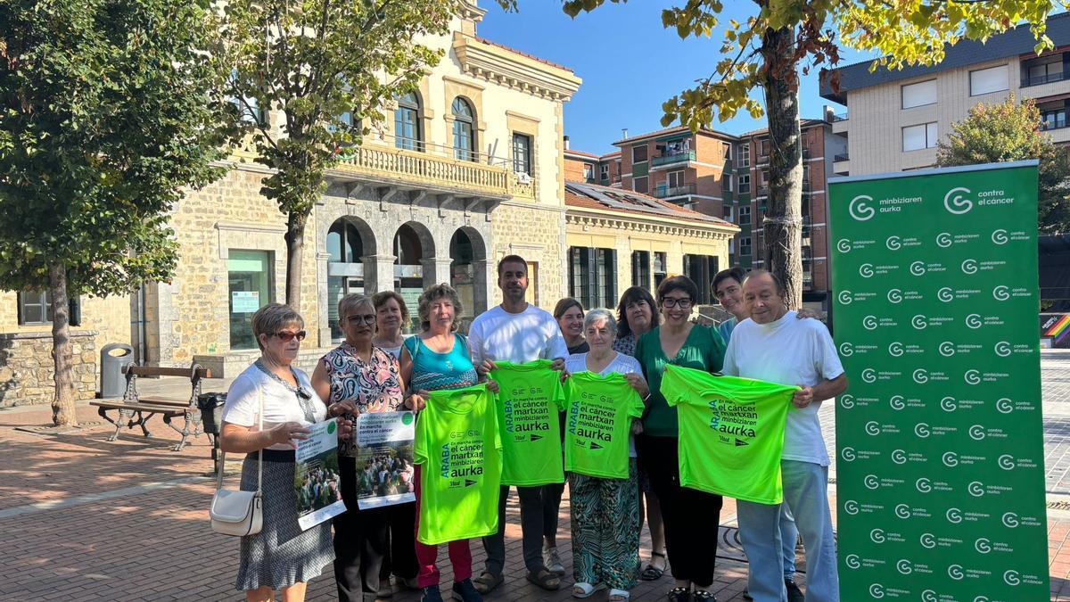 Presentación de la VI Marcha contra el cáncer en Amurrio