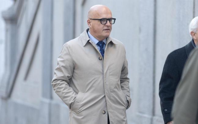 El senador del PP y expresidente de la Diputación de Ourense, José Manuel Baltar, llega a declarar al Tribunal Supremo.