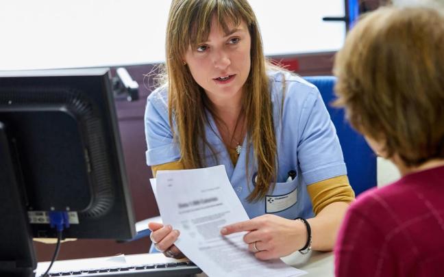 Consulta enfermería en un Centro de Salud de Osakidetza / Irekia Consulta enfermería en un Centro de Salud de Osakidetza