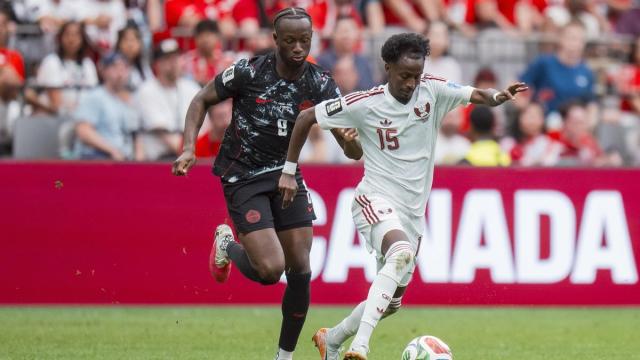 Koné en una jugada contra el equipo candiense.