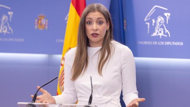 La portavoz del PP en el Congreso, Ester Muñoz, durante una rueda de prensa